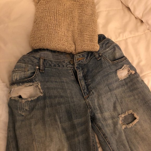 ripped boyfriend jeans - Picture 2 of 4